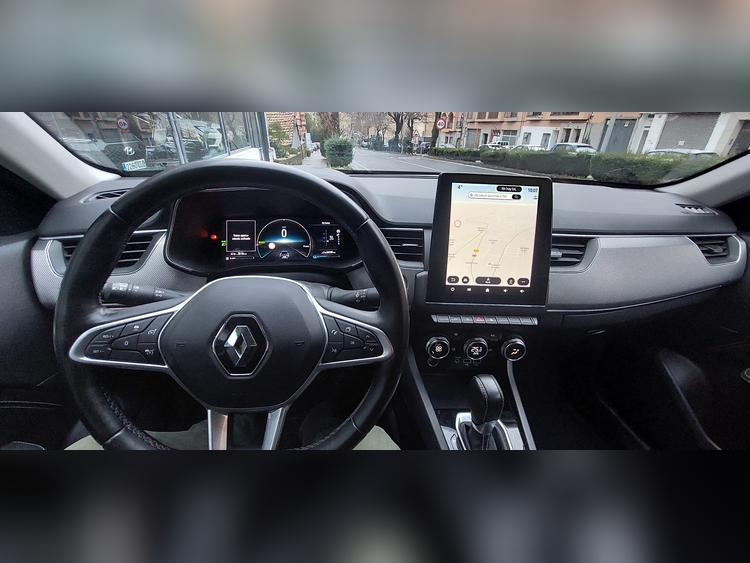 Renault Arkana 1.6 hybri 145cv foto 7